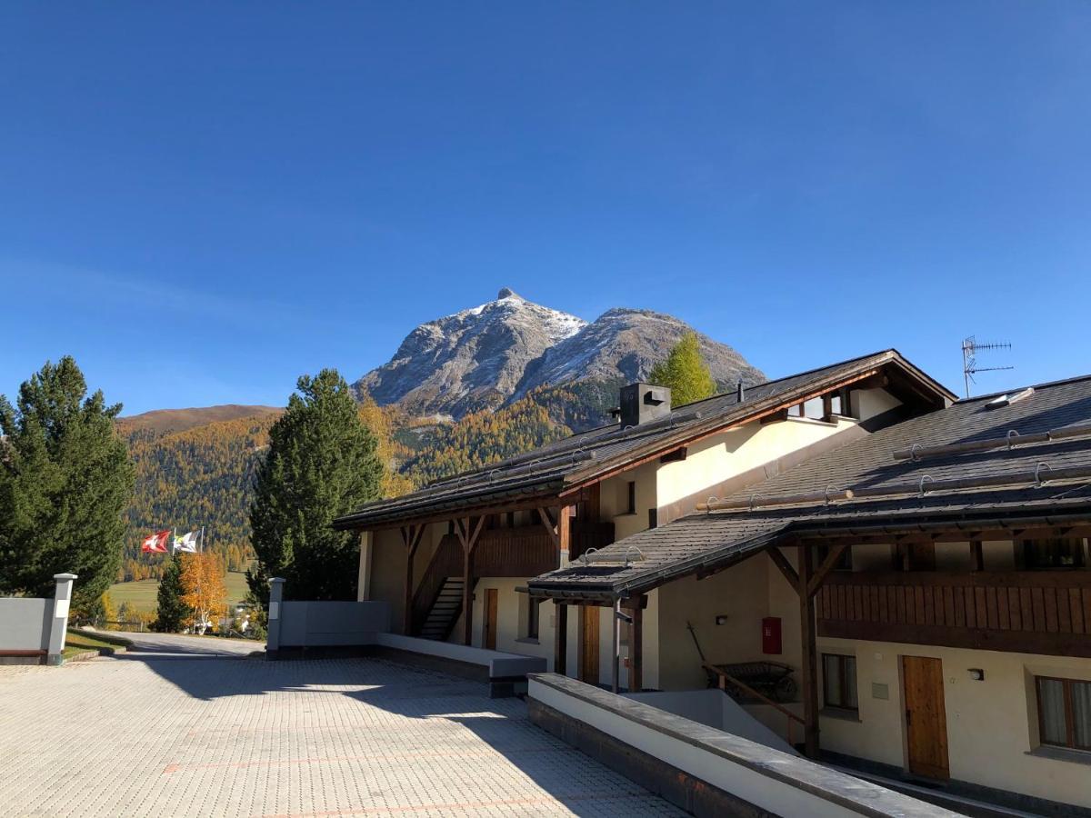 Residenz La Mora Daire La Punt-Chamues-ch Dış mekan fotoğraf